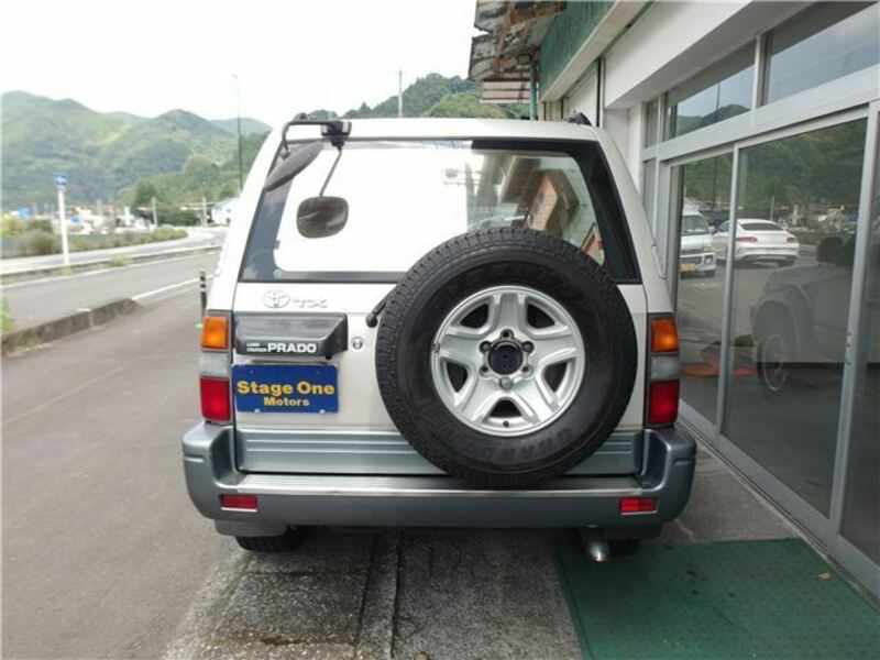 LAND CRUISER PRADO-5