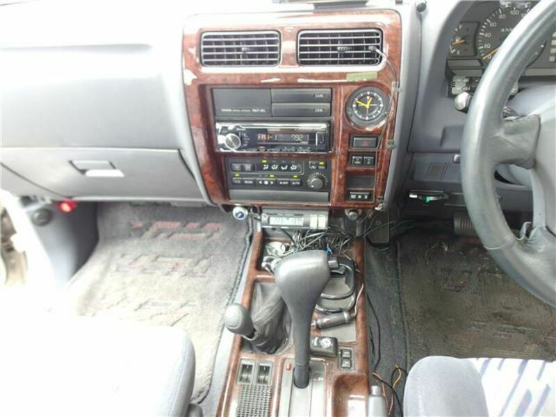 LAND CRUISER PRADO-19