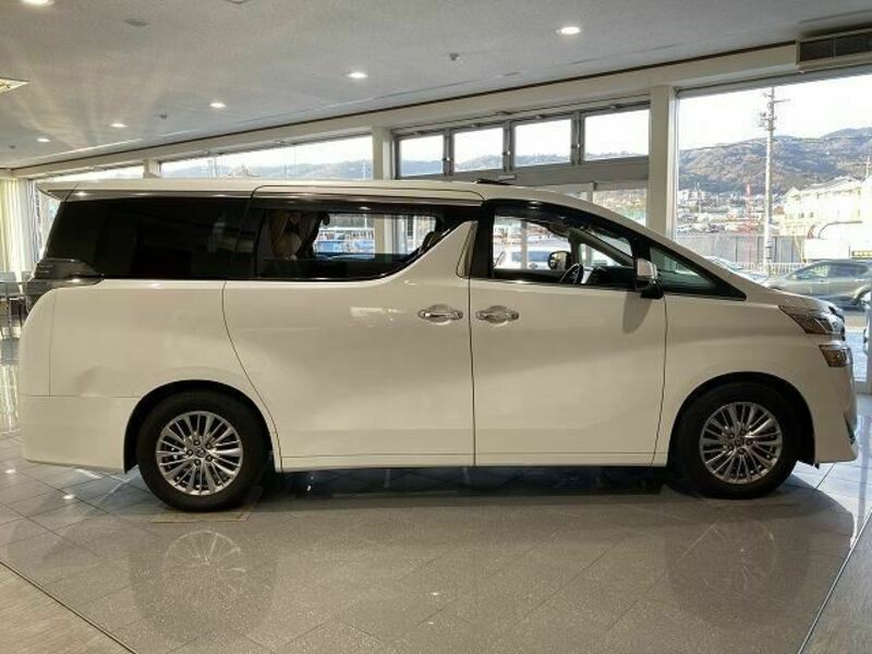 VELLFIRE-16