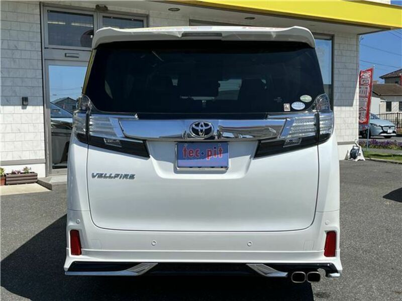 VELLFIRE-7