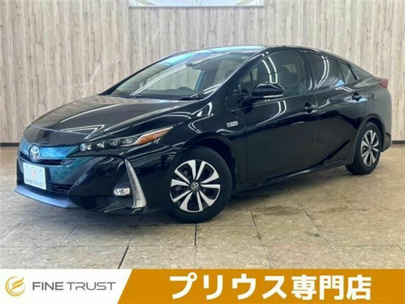 TOYOTA　PRIUS PHV