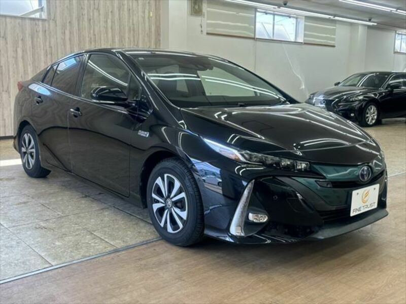 PRIUS PHV-12