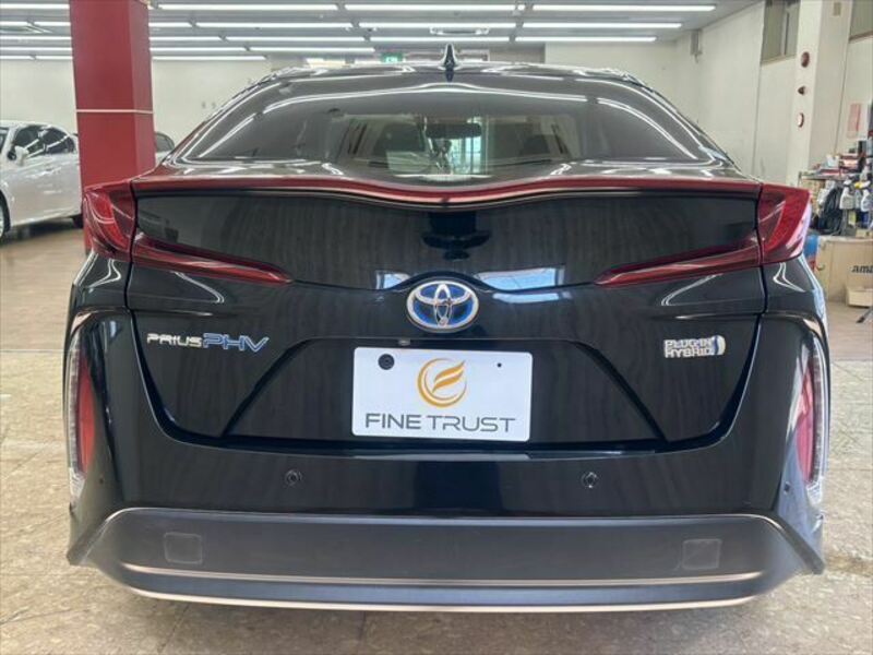 PRIUS PHV-15