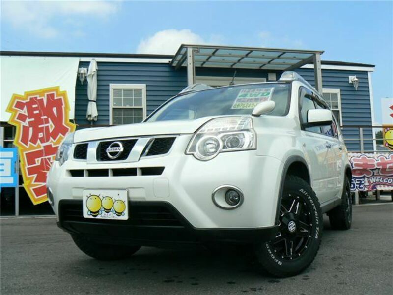 NISSAN　X-TRAIL