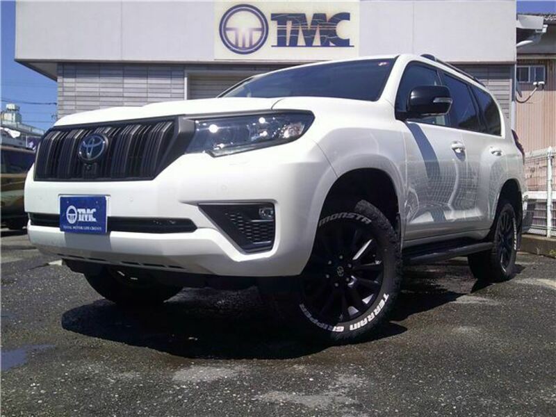 TOYOTA　LAND CRUISER PRADO