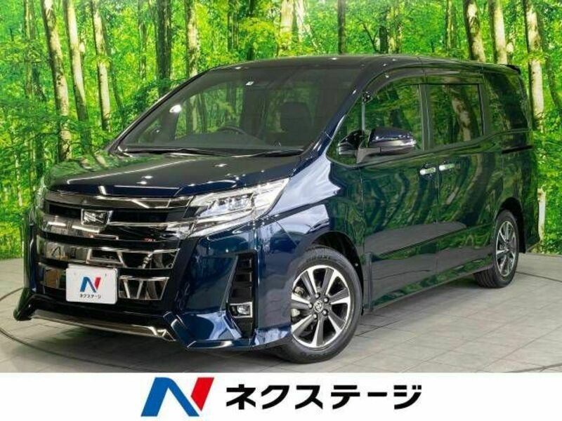 TOYOTA　NOAH