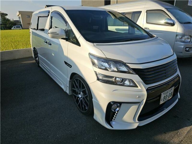 VELLFIRE-4