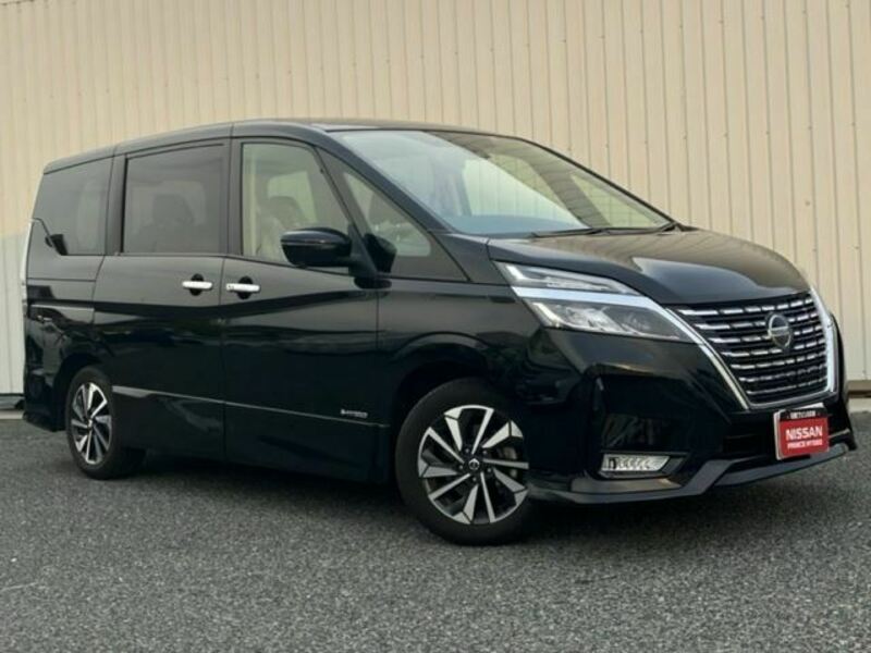 NISSAN　SERENA