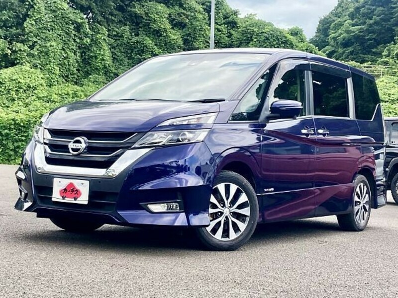 NISSAN　SERENA