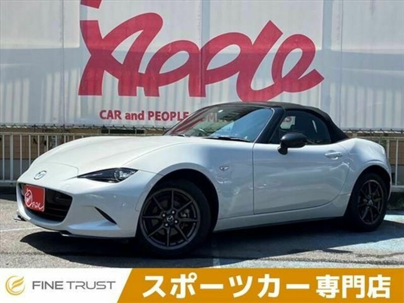 MAZDA　ROADSTER