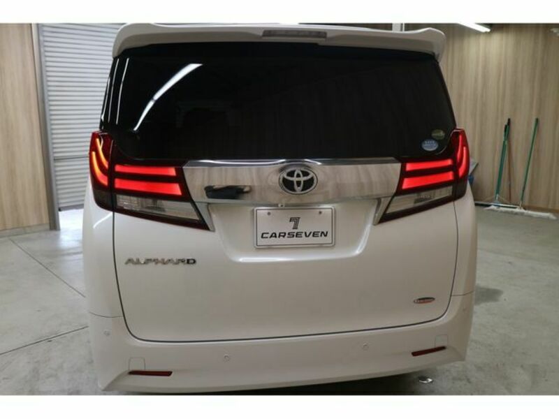 ALPHARD-25