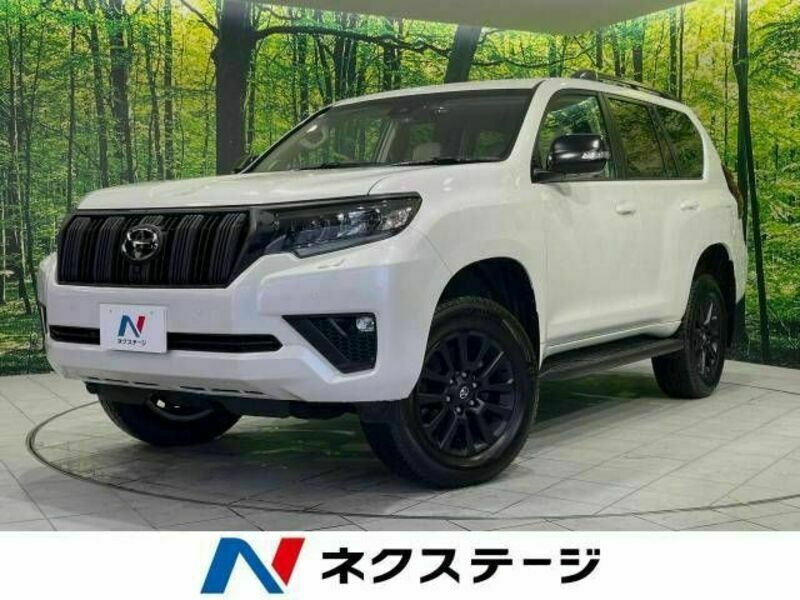 TOYOTA　LAND CRUISER PRADO