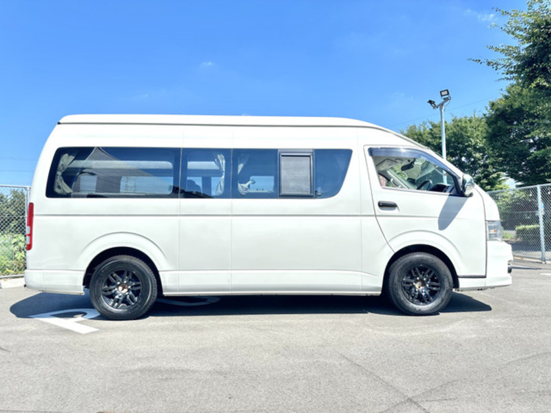 HIACE VAN-13