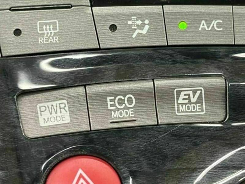 PRIUS-7