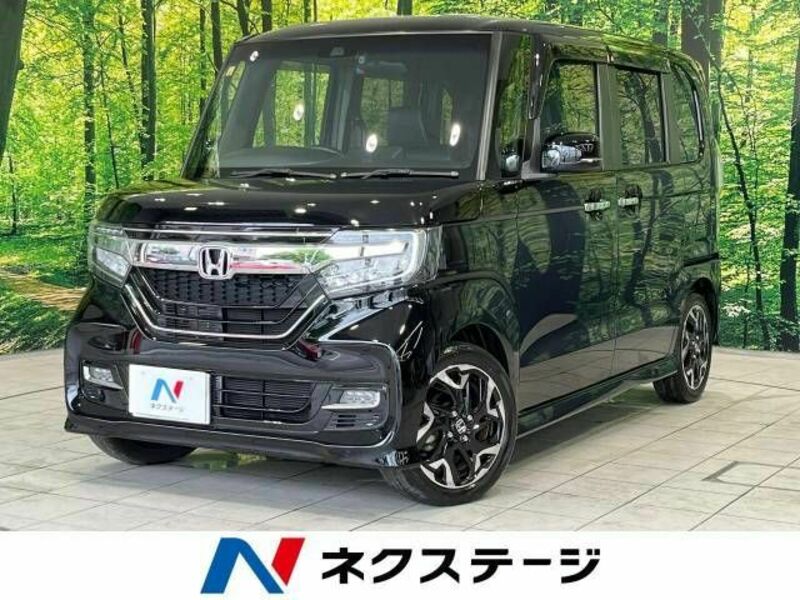 HONDA　N BOX CUSTOM