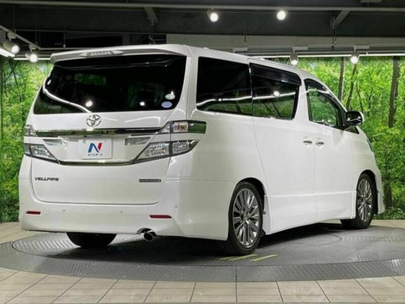 VELLFIRE-17