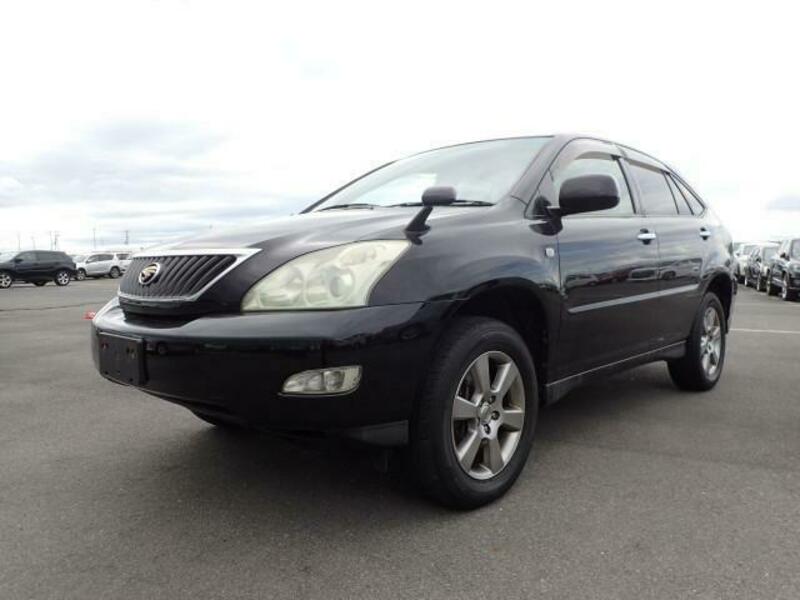 TOYOTA　HARRIER