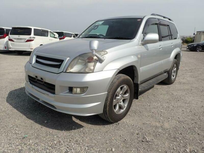 TOYOTA　LAND CRUISER PRADO