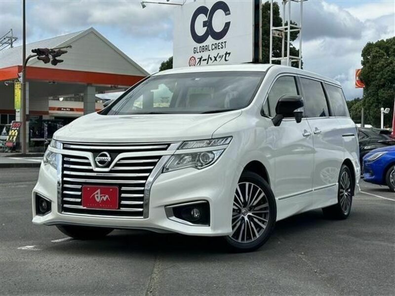 NISSAN　ELGRAND