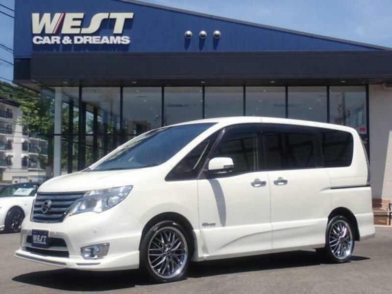 NISSAN　SERENA