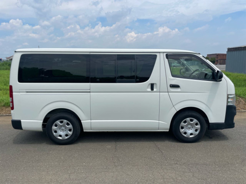 HIACE VAN-3