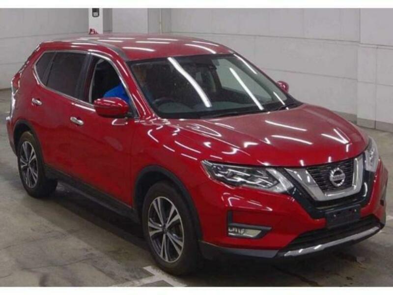 NISSAN　X-TRAIL