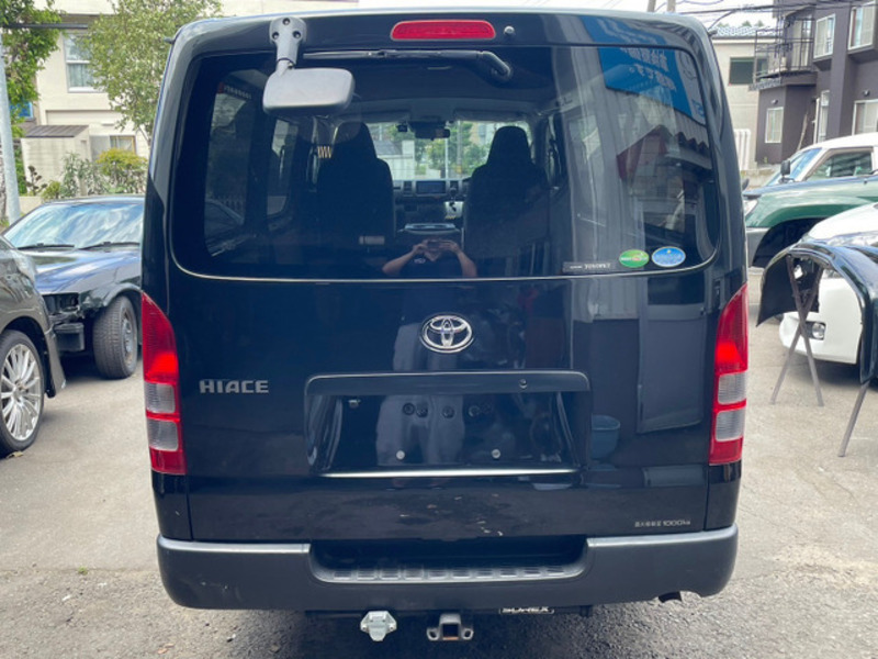 HIACE VAN-7