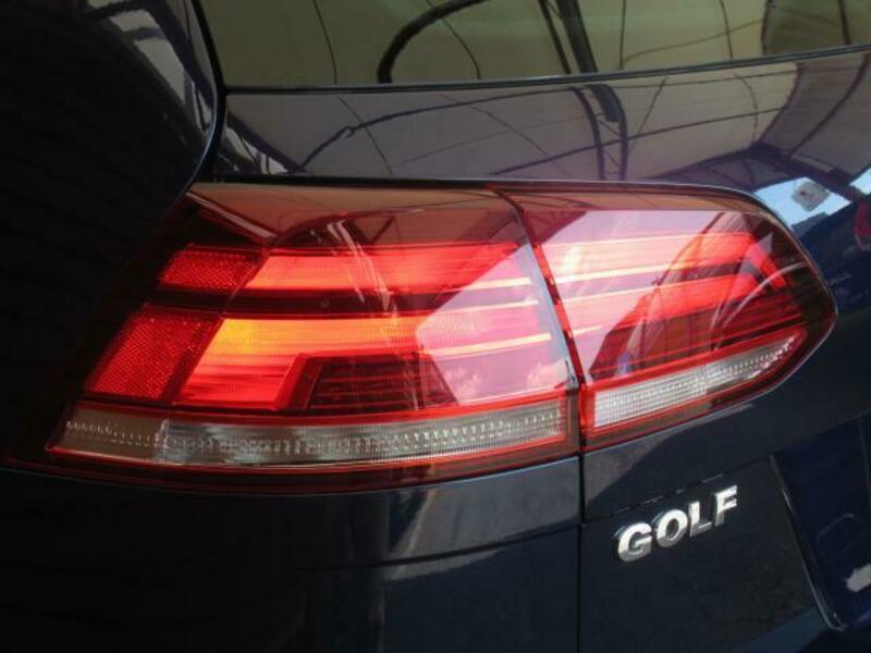 GOLF VARIANT-4