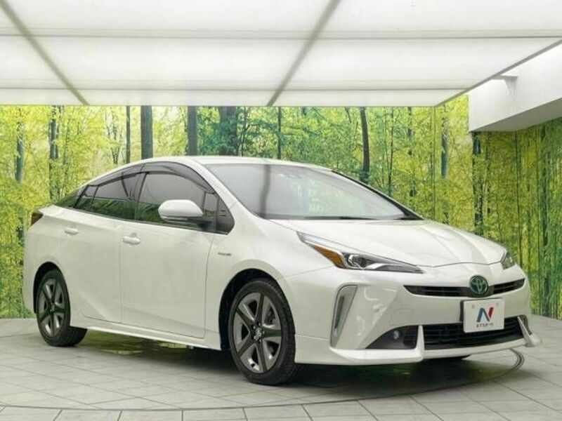 PRIUS-16