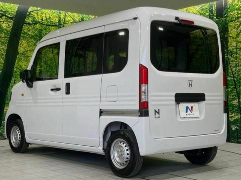 N-VAN-9