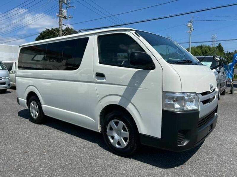 HIACE VAN-1