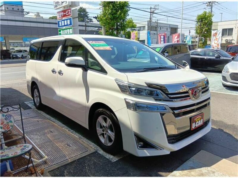 TOYOTA　VELLFIRE