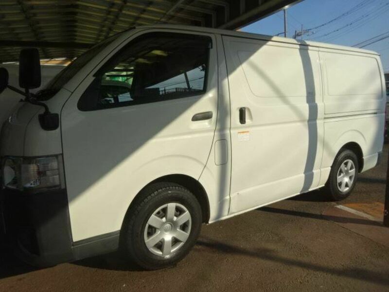 HIACE VAN-3