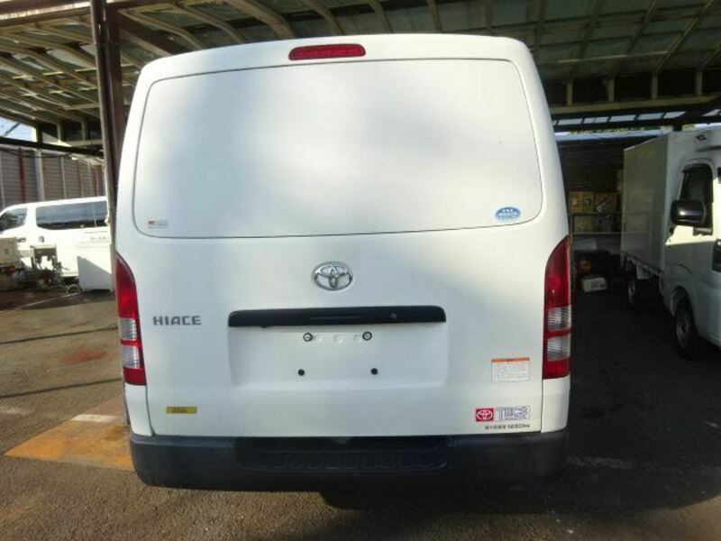 HIACE VAN-7