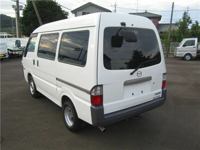 BONGO VAN-6