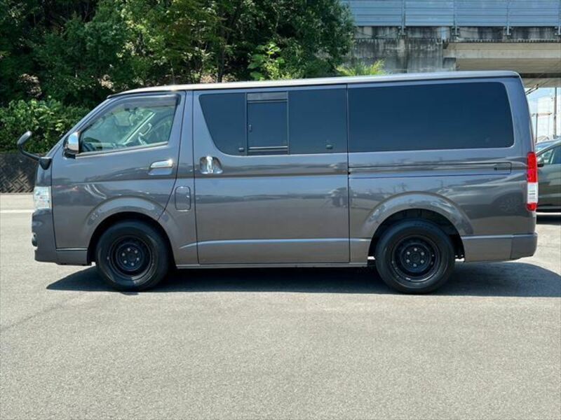 HIACE VAN-18