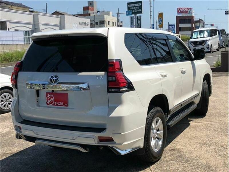 LAND CRUISER PRADO-6