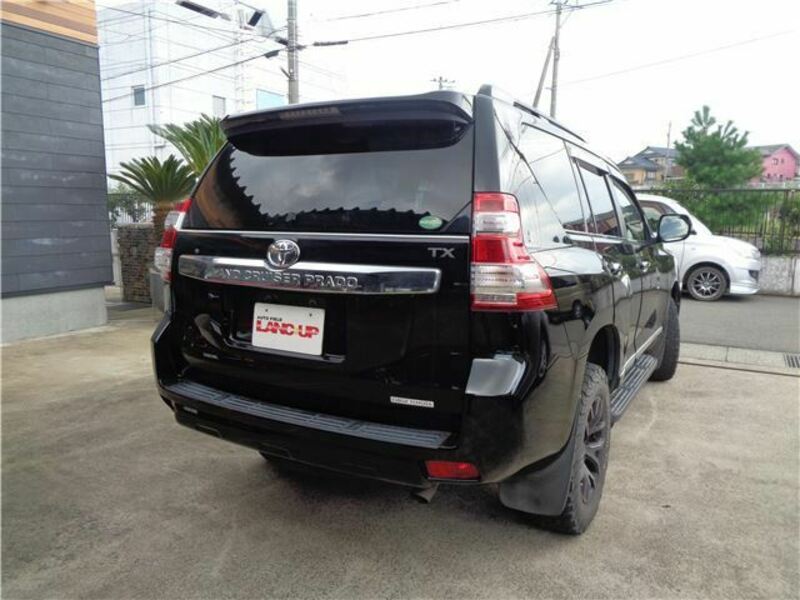 LAND CRUISER PRADO-1