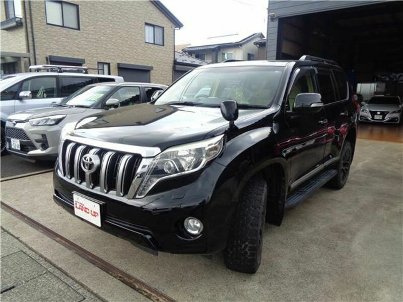 LAND CRUISER PRADO-4