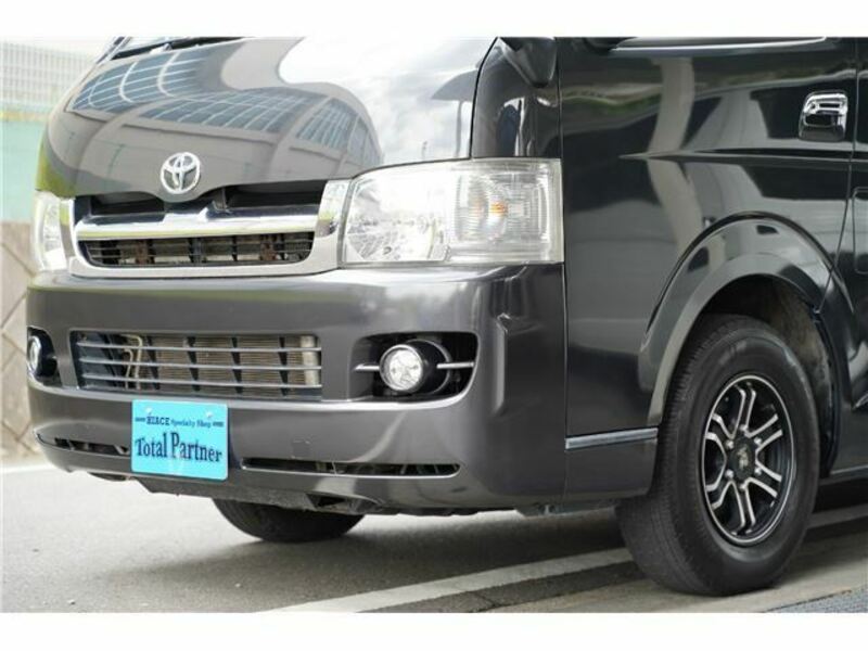 HIACE-4