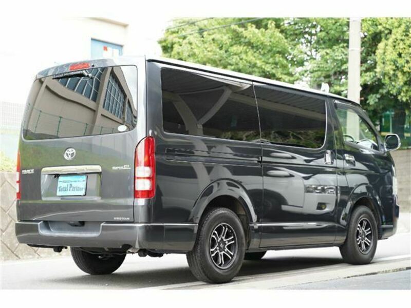 HIACE-19