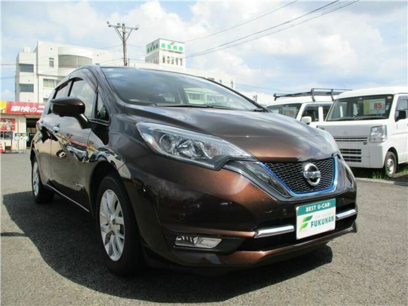 NISSAN　NOTE