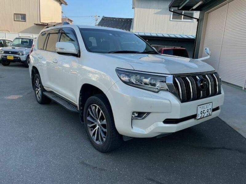 LAND CRUISER PRADO-0