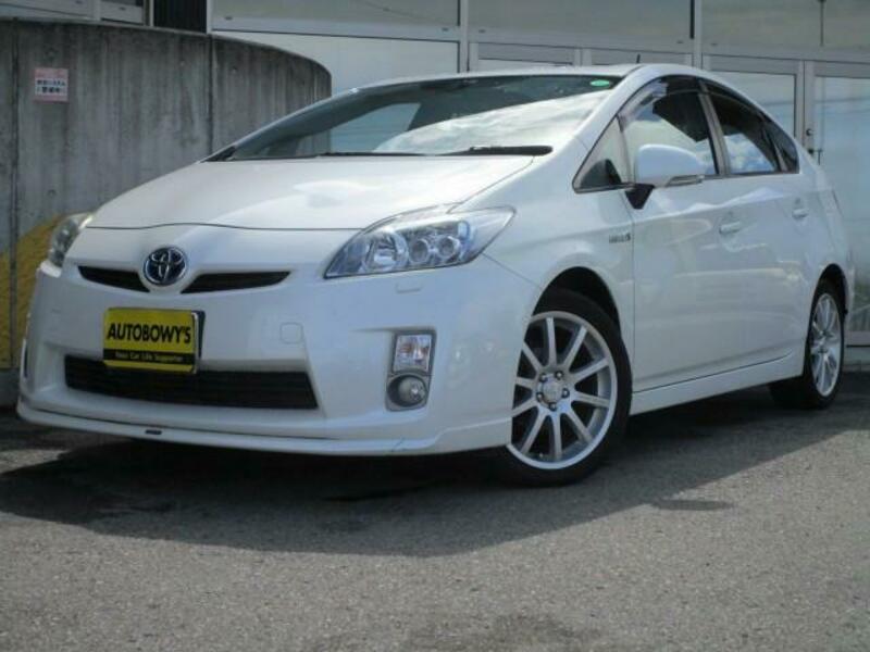 Aggregate 90+ about 2011 toyota prius tire size latest in.daotaonec