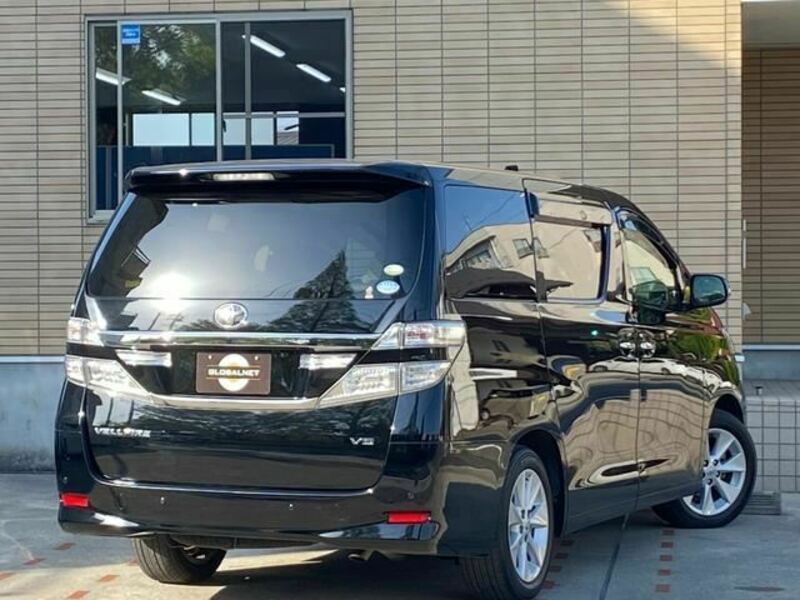 VELLFIRE-6