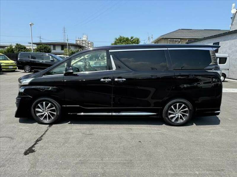 VELLFIRE-10