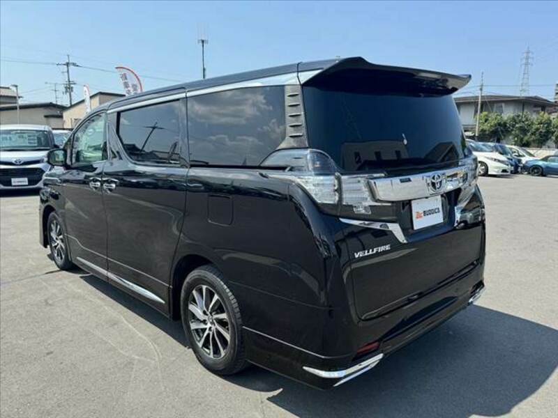 VELLFIRE-12