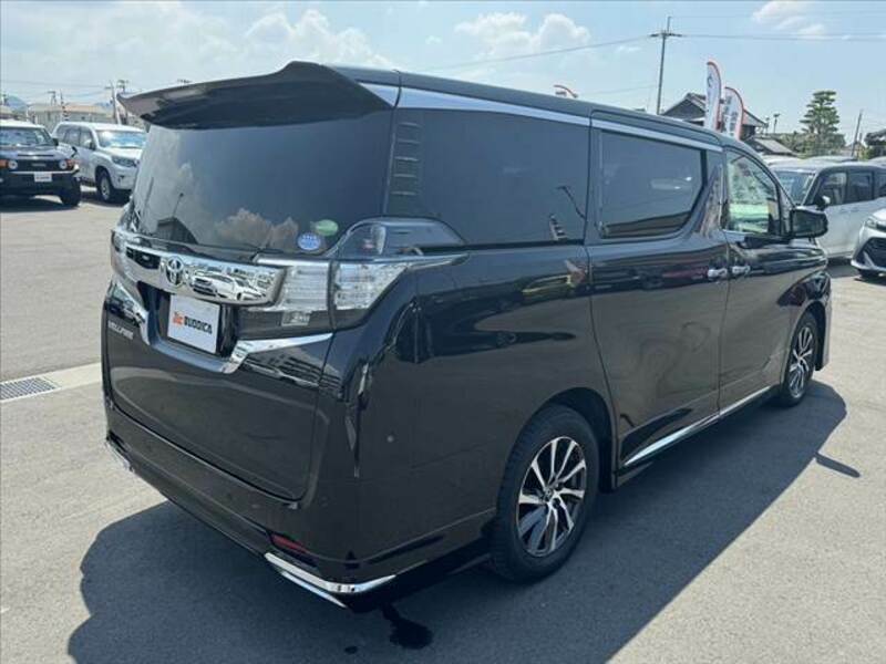 VELLFIRE-14