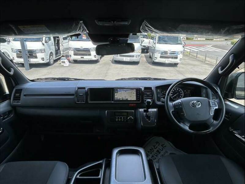 HIACE VAN-3