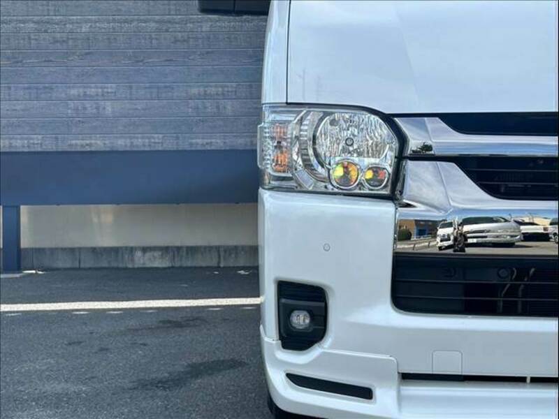 HIACE VAN-9